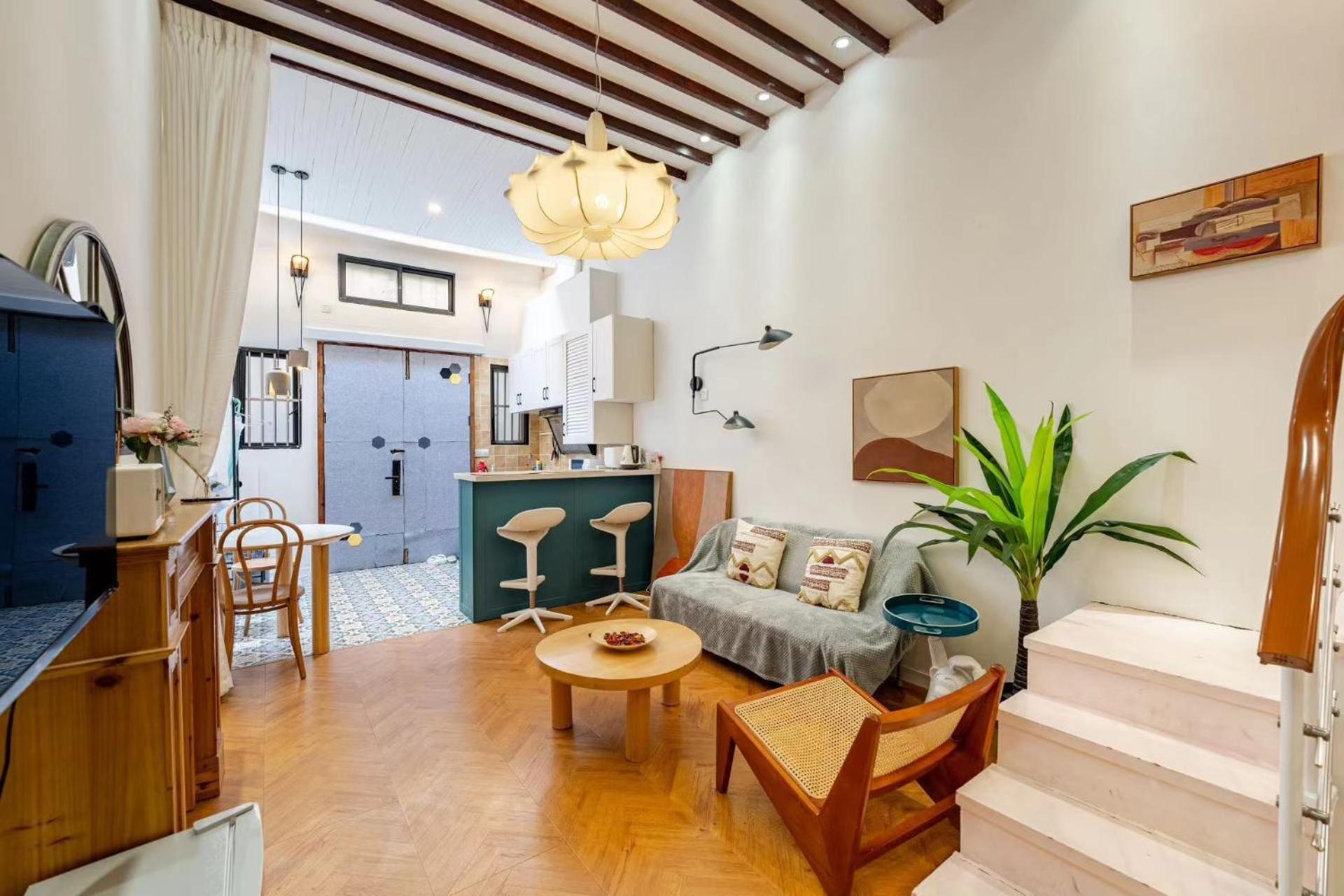 Homestay Downtown Blossom B&b- Yongkang Road
