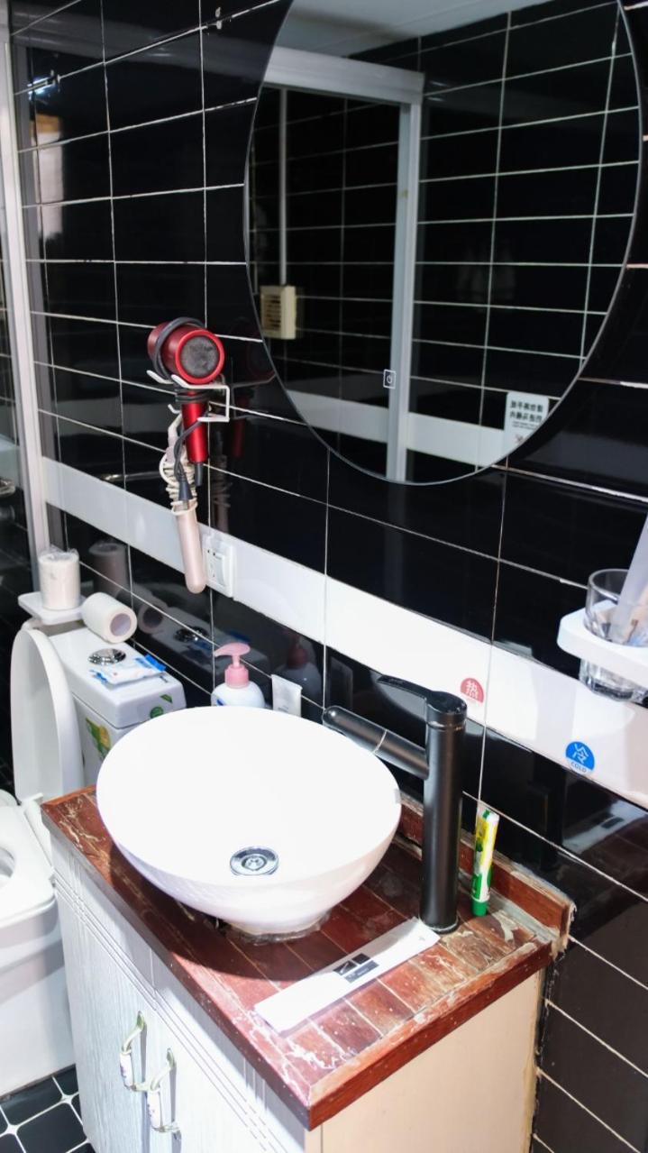 Homestay Downtown Blossom B&b- Yongkang Road Shanghai